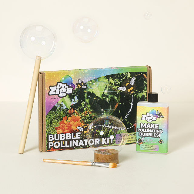 Save the Bees Pollinating Bubbles Kit