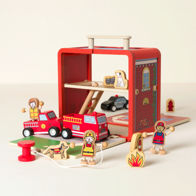 To The Rescue Firehouse Portable Play Case